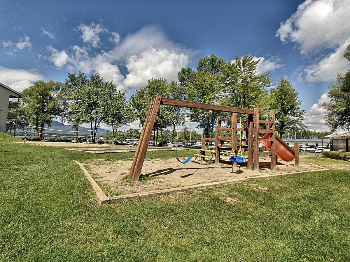 Location Tourisme Estrie - Oberge Du Village Magog Eksteriør billede