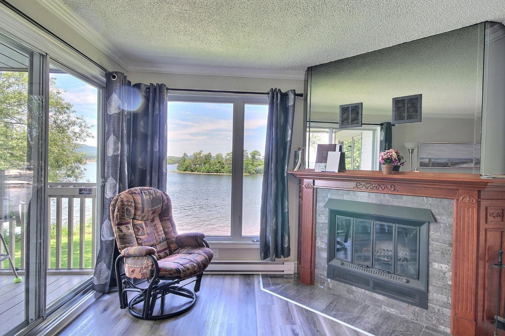 Location Tourisme Estrie - Oberge Du Village Magog Eksteriør billede
